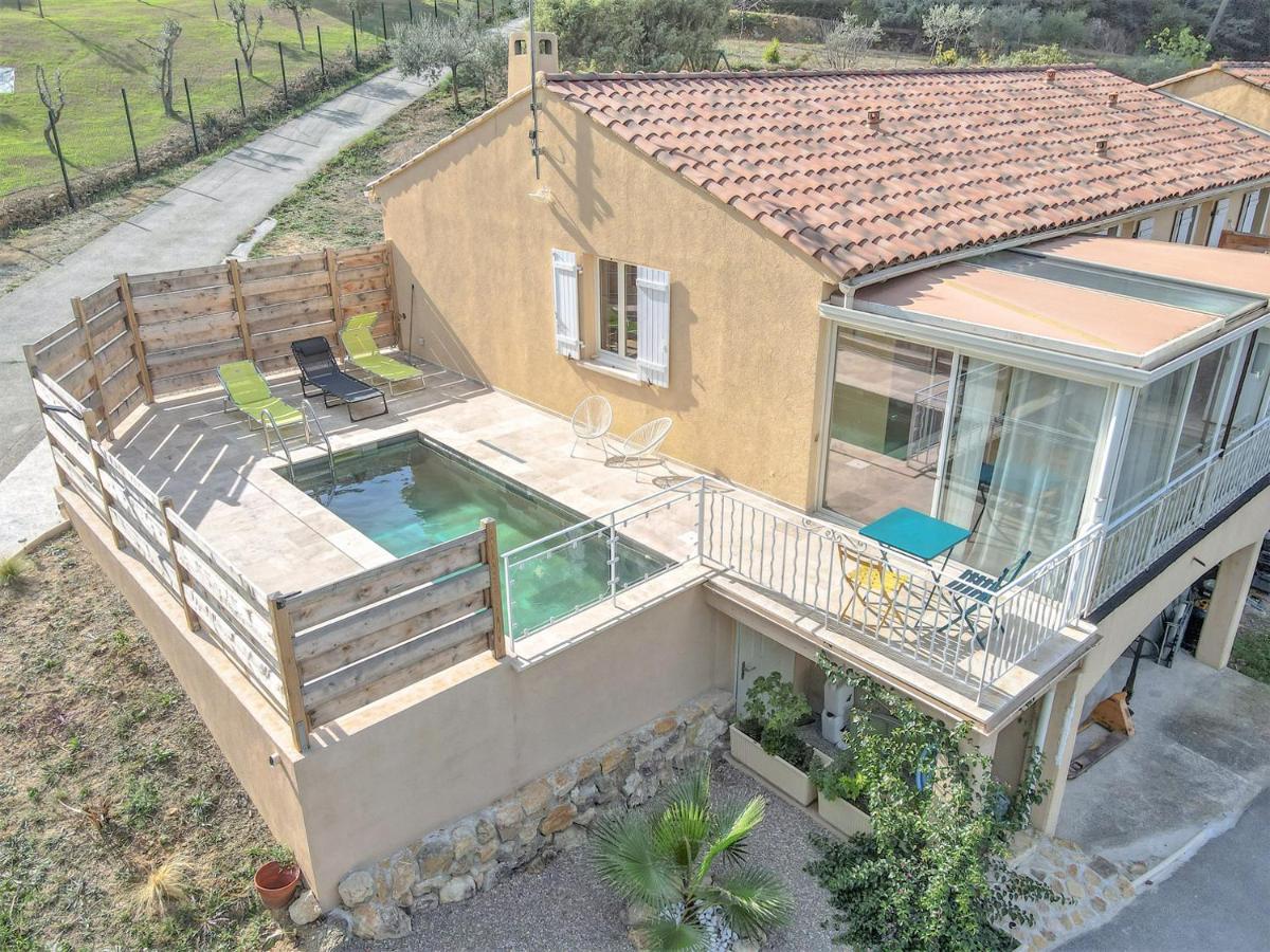 Charmante Maison Climatisee Avec Piscine Драгиньян Экстерьер фото